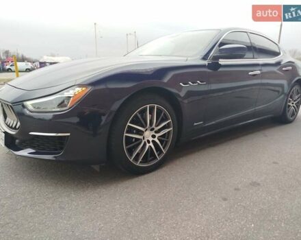 Синій Мазераті Ghibli, об'ємом двигуна 2.98 л та пробігом 62 тис. км за 45000 $, фото 15 на Automoto.ua