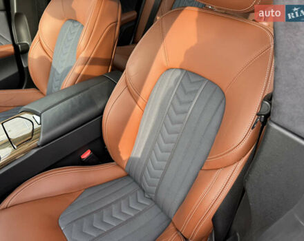 Синий Мазерати Гибли, объемом двигателя 2.98 л и пробегом 20 тыс. км за 42000 $, фото 20 на Automoto.ua