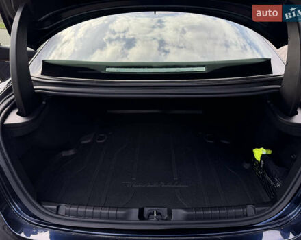 Синий Мазерати Гибли, объемом двигателя 2.98 л и пробегом 20 тыс. км за 42000 $, фото 30 на Automoto.ua