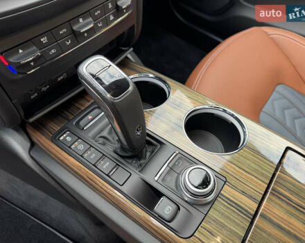 Синий Мазерати Гибли, объемом двигателя 2.98 л и пробегом 20 тыс. км за 42000 $, фото 24 на Automoto.ua