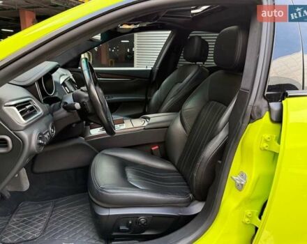 Зелений Мазераті Ghibli, об'ємом двигуна 2.98 л та пробігом 120 тис. км за 23990 $, фото 6 на Automoto.ua