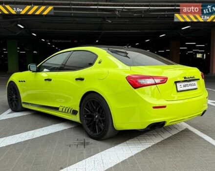 Зелений Мазераті Ghibli, об'ємом двигуна 2.98 л та пробігом 120 тис. км за 23990 $, фото 3 на Automoto.ua