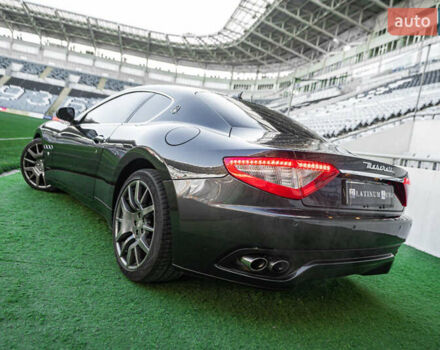 Сірий Мазераті Granturismo, об'ємом двигуна 4.24 л та пробігом 53 тис. км за 29900 $, фото 16 на Automoto.ua