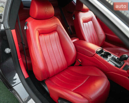 Сірий Мазераті Granturismo, об'ємом двигуна 4.24 л та пробігом 53 тис. км за 29900 $, фото 55 на Automoto.ua