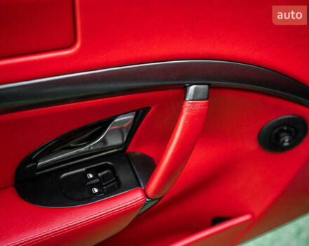 Сірий Мазераті Granturismo, об'ємом двигуна 4.24 л та пробігом 53 тис. км за 29900 $, фото 25 на Automoto.ua