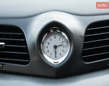 Сірий Мазераті Granturismo, об'ємом двигуна 4.24 л та пробігом 53 тис. км за 29900 $, фото 39 на Automoto.ua