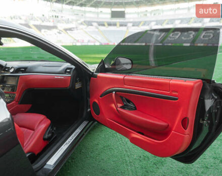 Сірий Мазераті Granturismo, об'ємом двигуна 4.24 л та пробігом 53 тис. км за 29900 $, фото 50 на Automoto.ua