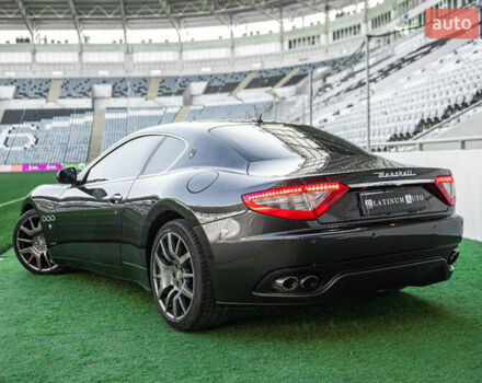 Сірий Мазераті Granturismo, об'ємом двигуна 4.24 л та пробігом 53 тис. км за 29900 $, фото 14 на Automoto.ua