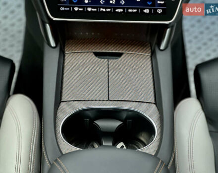 Помаранчевий Мазераті Granturismo, об'ємом двигуна 0 л та пробігом 4 тис. км за 178000 $, фото 51 на Automoto.ua