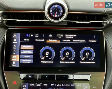 Помаранчевий Мазераті Granturismo, об'ємом двигуна 0 л та пробігом 4 тис. км за 178000 $, фото 77 на Automoto.ua