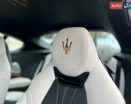 Помаранчевий Мазераті Granturismo, об'ємом двигуна 0 л та пробігом 4 тис. км за 178000 $, фото 39 на Automoto.ua