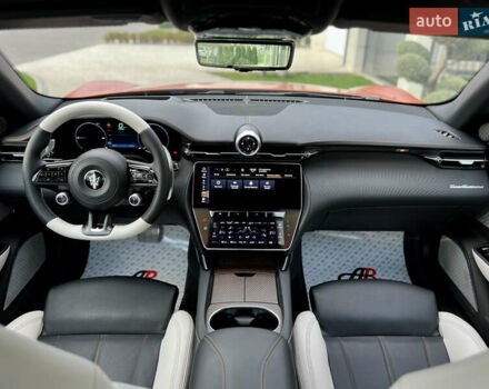 Помаранчевий Мазераті Granturismo, об'ємом двигуна 0 л та пробігом 4 тис. км за 178000 $, фото 41 на Automoto.ua