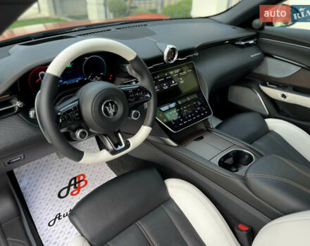 Помаранчевий Мазераті Granturismo, об'ємом двигуна 0 л та пробігом 4 тис. км за 178000 $, фото 37 на Automoto.ua