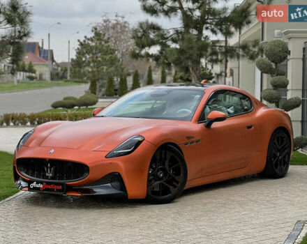 Помаранчевий Мазераті Granturismo, об'ємом двигуна 0 л та пробігом 4 тис. км за 178000 $, фото 7 на Automoto.ua