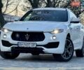 Білий Мазераті Леванте, об'ємом двигуна 2.98 л та пробігом 79 тис. км за 38800 $, фото 25 на Automoto.ua