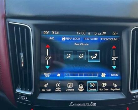 Белый Мазерати Леванте, объемом двигателя 3 л и пробегом 82 тыс. км за 40000 $, фото 76 на Automoto.ua