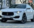 Білий Мазераті Леванте, об'ємом двигуна 2.98 л та пробігом 79 тис. км за 38800 $, фото 26 на Automoto.ua