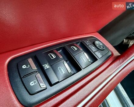 Білий Мазераті Леванте, об'ємом двигуна 2.98 л та пробігом 79 тис. км за 38800 $, фото 57 на Automoto.ua