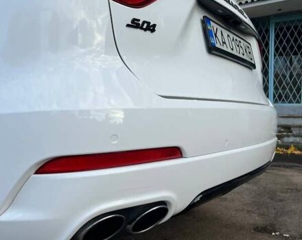 Белый Мазерати Леванте, объемом двигателя 3 л и пробегом 82 тыс. км за 40000 $, фото 21 на Automoto.ua