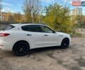 Белый Мазерати Леванте, объемом двигателя 3 л и пробегом 82 тыс. км за 40000 $, фото 6 на Automoto.ua