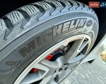 Білий Мазераті Леванте, об'ємом двигуна 2.98 л та пробігом 79 тис. км за 38800 $, фото 52 на Automoto.ua