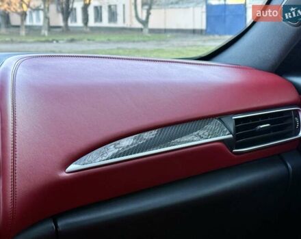 Білий Мазераті Леванте, об'ємом двигуна 2.98 л та пробігом 79 тис. км за 38800 $, фото 108 на Automoto.ua