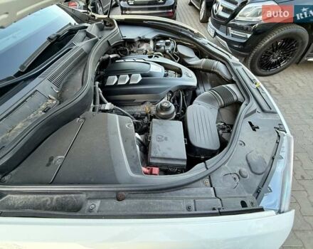 Білий Мазераті Леванте, об'ємом двигуна 2.98 л та пробігом 79 тис. км за 38800 $, фото 139 на Automoto.ua