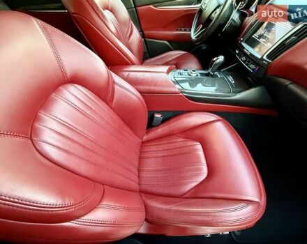 Білий Мазераті Леванте, об'ємом двигуна 2.98 л та пробігом 79 тис. км за 38800 $, фото 88 на Automoto.ua