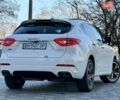 Білий Мазераті Леванте, об'ємом двигуна 2.98 л та пробігом 79 тис. км за 38800 $, фото 32 на Automoto.ua