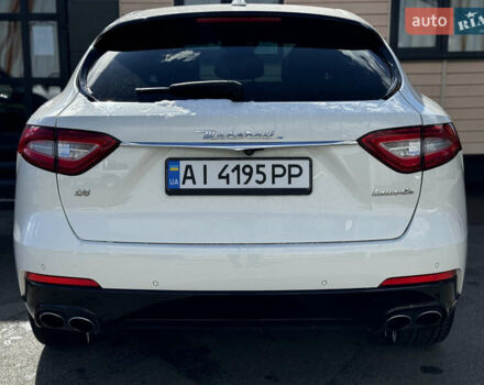 Белый Мазерати Леванте, объемом двигателя 2.98 л и пробегом 88 тыс. км за 29999 $, фото 16 на Automoto.ua