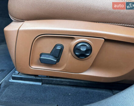 Белый Мазерати Леванте, объемом двигателя 2.98 л и пробегом 88 тыс. км за 29999 $, фото 30 на Automoto.ua