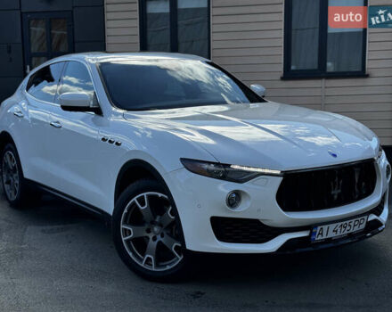 Белый Мазерати Леванте, объемом двигателя 2.98 л и пробегом 88 тыс. км за 29999 $, фото 10 на Automoto.ua