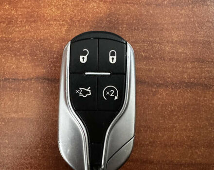 Белый Мазерати Леванте, объемом двигателя 2.98 л и пробегом 88 тыс. км за 29999 $, фото 51 на Automoto.ua