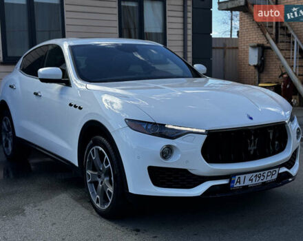 Белый Мазерати Леванте, объемом двигателя 2.98 л и пробегом 88 тыс. км за 29999 $, фото 8 на Automoto.ua