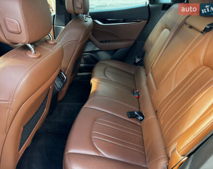 Белый Мазерати Леванте, объемом двигателя 2.98 л и пробегом 88 тыс. км за 29999 $, фото 23 на Automoto.ua