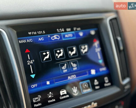 Белый Мазерати Леванте, объемом двигателя 2.98 л и пробегом 88 тыс. км за 29999 $, фото 48 на Automoto.ua