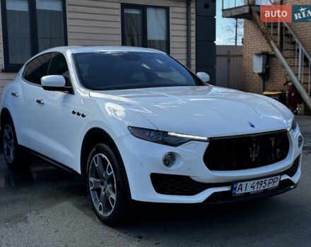 Белый Мазерати Леванте, объемом двигателя 2.98 л и пробегом 88 тыс. км за 29999 $, фото 7 на Automoto.ua