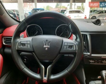 Білий Мазераті Леванте, об'ємом двигуна 2.98 л та пробігом 60 тис. км за 66797 $, фото 15 на Automoto.ua