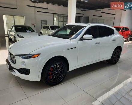 Білий Мазераті Леванте, об'ємом двигуна 2.98 л та пробігом 60 тис. км за 66797 $, фото 2 на Automoto.ua