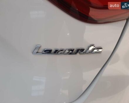 Білий Мазераті Леванте, об'ємом двигуна 2.98 л та пробігом 60 тис. км за 66797 $, фото 11 на Automoto.ua