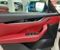 Білий Мазераті Леванте, об'ємом двигуна 2.98 л та пробігом 60 тис. км за 66797 $, фото 13 на Automoto.ua