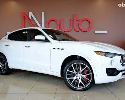 Мазерати Леванте 2019 в Одессе на Automoto.ua Белый Мазерати Леванте, объемом двигателя 3 л и пробегом 68 тыс. км за 34900 $, фото 3 на Automoto.ua