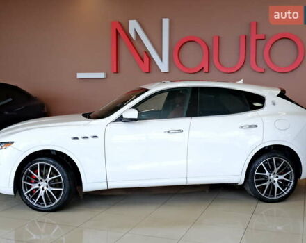 Мазерати Леванте 2019 в Одессе на Automoto.ua Белый Мазерати Леванте, объемом двигателя 3 л и пробегом 68 тыс. км за 34900 $, фото 10 на Automoto.ua