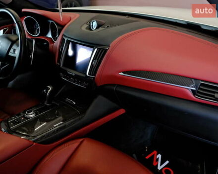 Мазерати Леванте 2019 в Одессе на Automoto.ua Белый Мазерати Леванте, объемом двигателя 3 л и пробегом 68 тыс. км за 34900 $, фото 54 на Automoto.ua