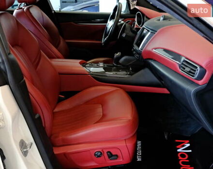 Мазерати Леванте 2019 в Одессе на Automoto.ua Белый Мазерати Леванте, объемом двигателя 3 л и пробегом 68 тыс. км за 34900 $, фото 53 на Automoto.ua