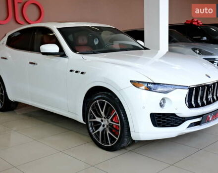 Мазерати Леванте 2019 в Одессе на Automoto.ua Белый Мазерати Леванте, объемом двигателя 3 л и пробегом 68 тыс. км за 34900 $, фото 3 на Automoto.ua