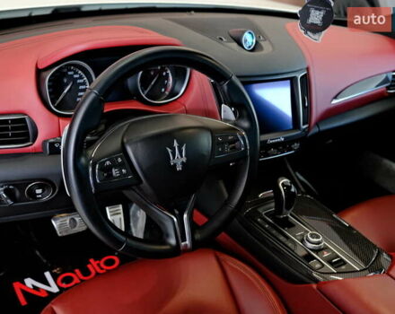 Мазерати Леванте 2019 в Одессе на Automoto.ua Белый Мазерати Леванте, объемом двигателя 3 л и пробегом 68 тыс. км за 34900 $, фото 39 на Automoto.ua