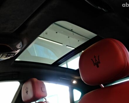 Мазерати Леванте 2019 в Одессе на Automoto.ua Белый Мазерати Леванте, объемом двигателя 3 л и пробегом 68 тыс. км за 34900 $, фото 7 на Automoto.ua