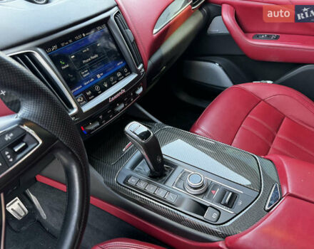 Белый Мазерати Леванте, объемом двигателя 3.8 л и пробегом 66 тыс. км за 63000 $, фото 15 на Automoto.ua