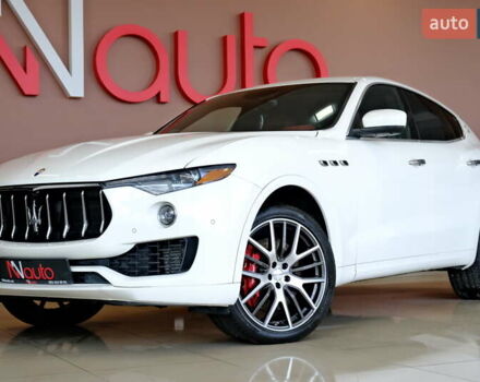 Мазерати Леванте 2019 в Одессе на Automoto.ua Белый Мазерати Леванте, объемом двигателя 3 л и пробегом 68 тыс. км за 34900 $, фото 12 на Automoto.ua